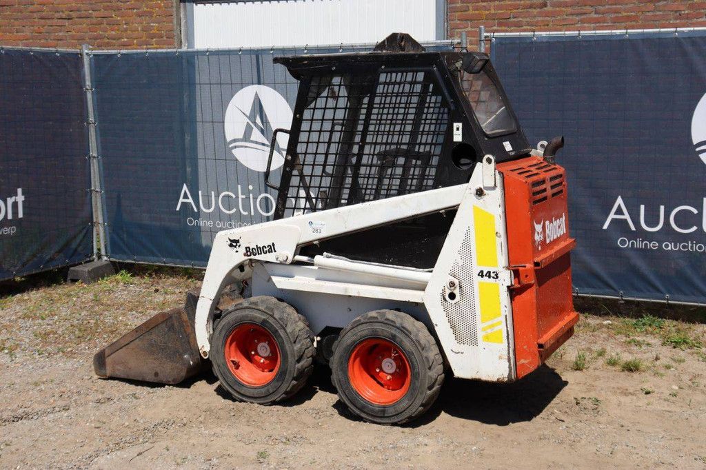 Skid steer loader Bobcat 443 Diesel