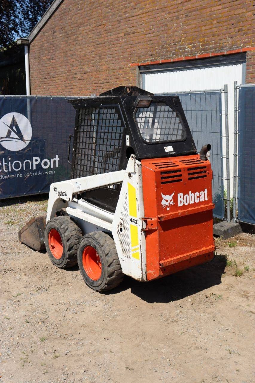 Skid steer loader Bobcat 443 Diesel