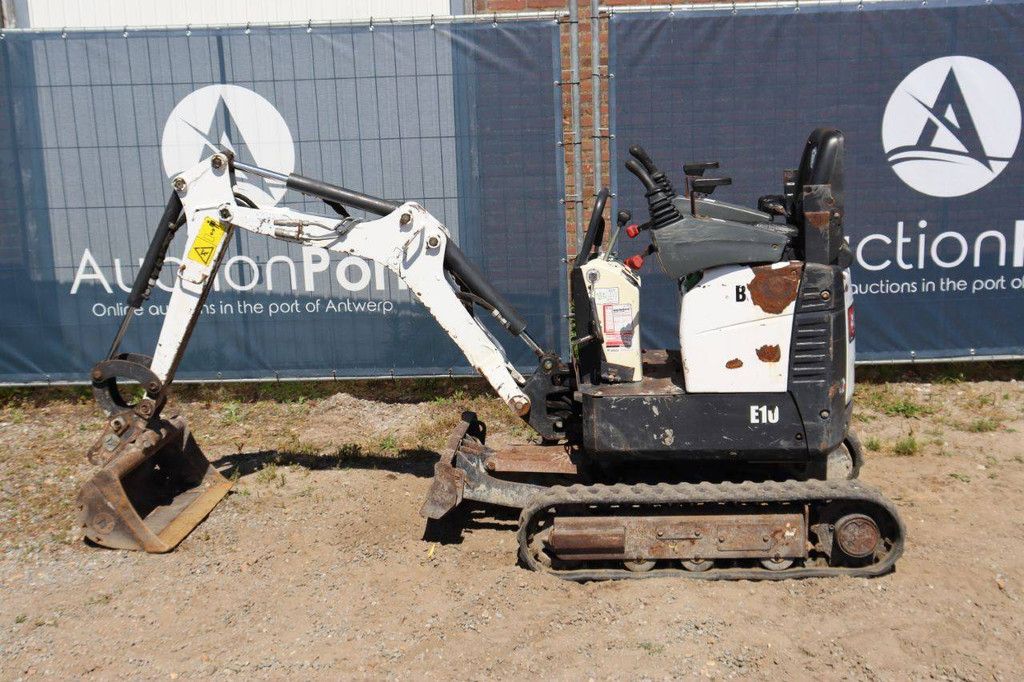 Bobcat E10 Diesel Mini Excavator