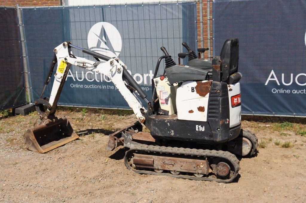 Bobcat E10 Diesel Mini Excavator