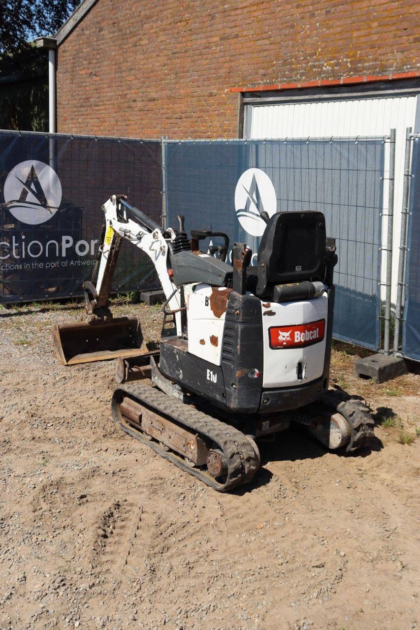 Bobcat E10 Diesel Mini Excavator