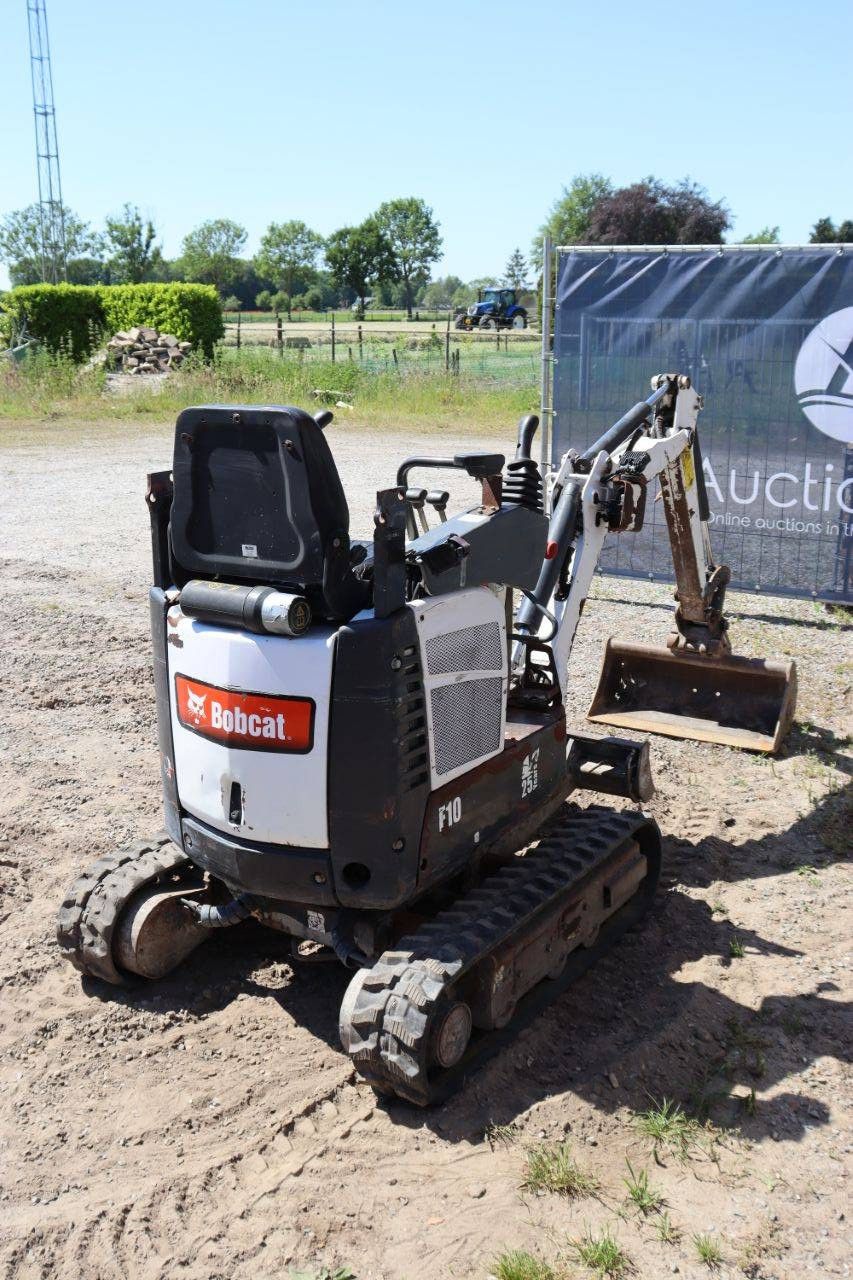 Bobcat E10 Diesel Mini Excavator