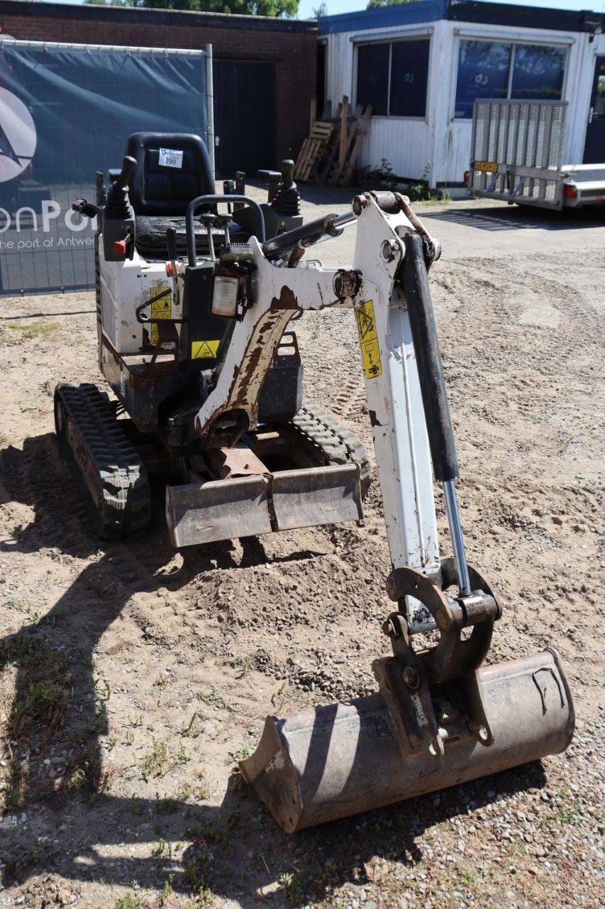Bobcat E10 Diesel Mini Excavator