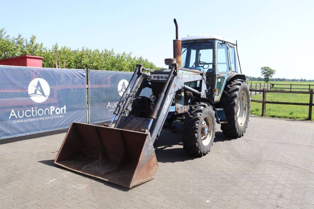 Tractor Ford 7700 Diesel 1978 met voorlader (Marge)