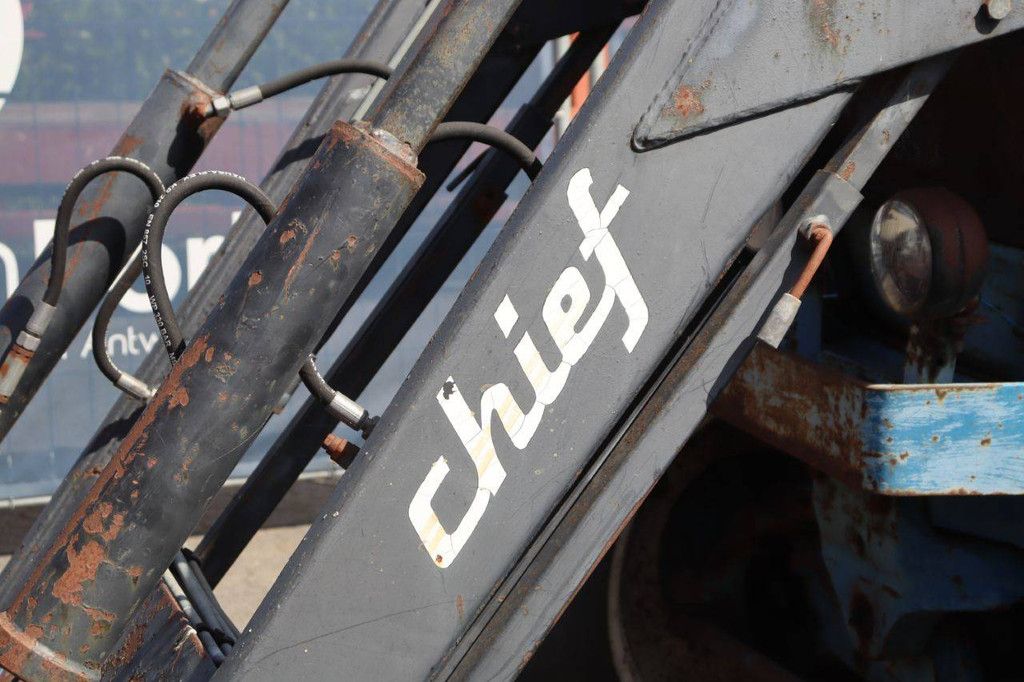 Tractor Ford 7700 Diesel 1978 met voorlader (Marge)