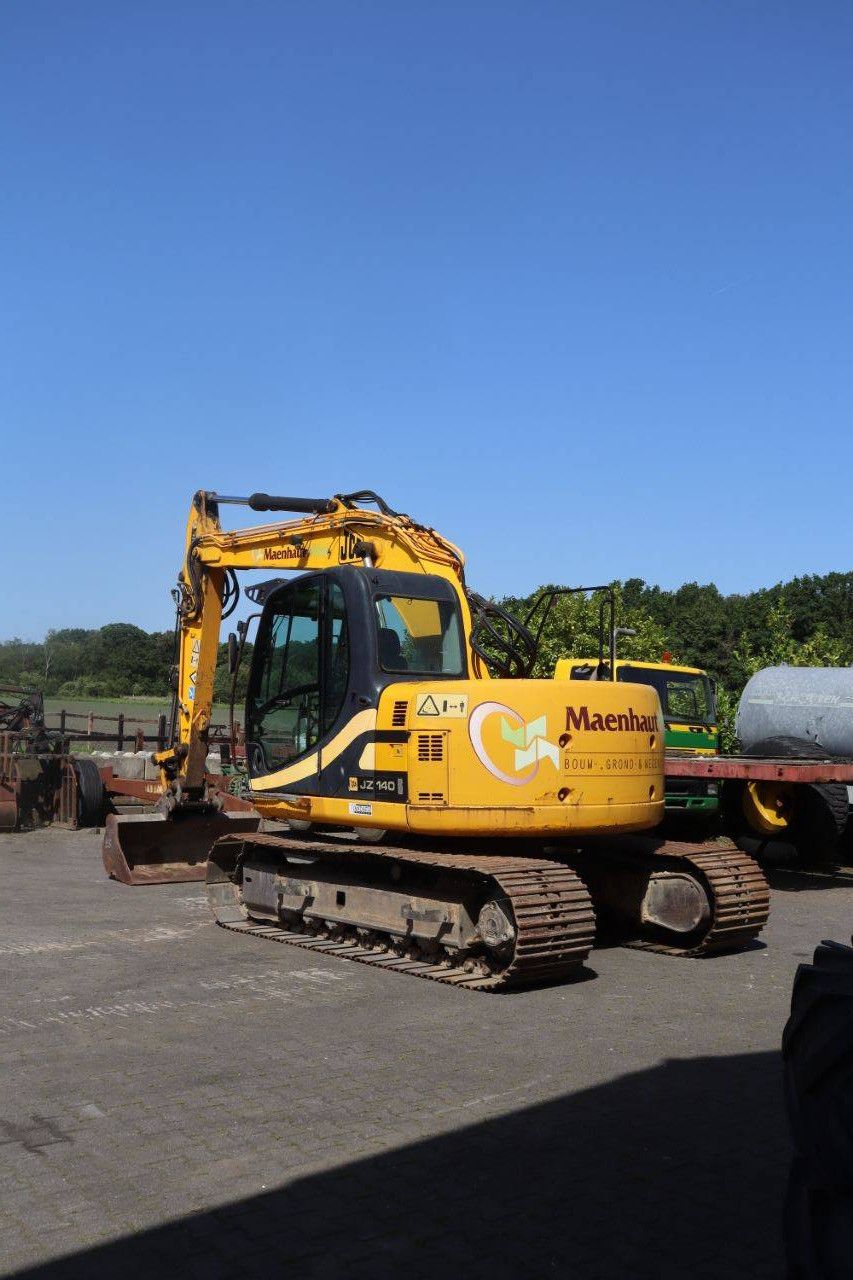 Crawler excavator JCB JZ140 Diesel 73kW 2008