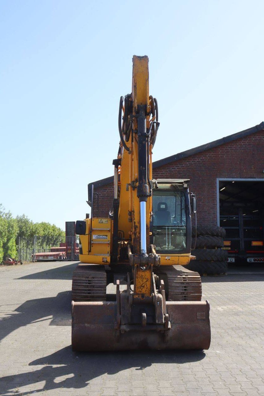 Crawler excavator JCB JZ140 Diesel 73kW 2008