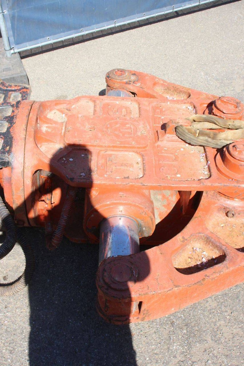Sorting gripper