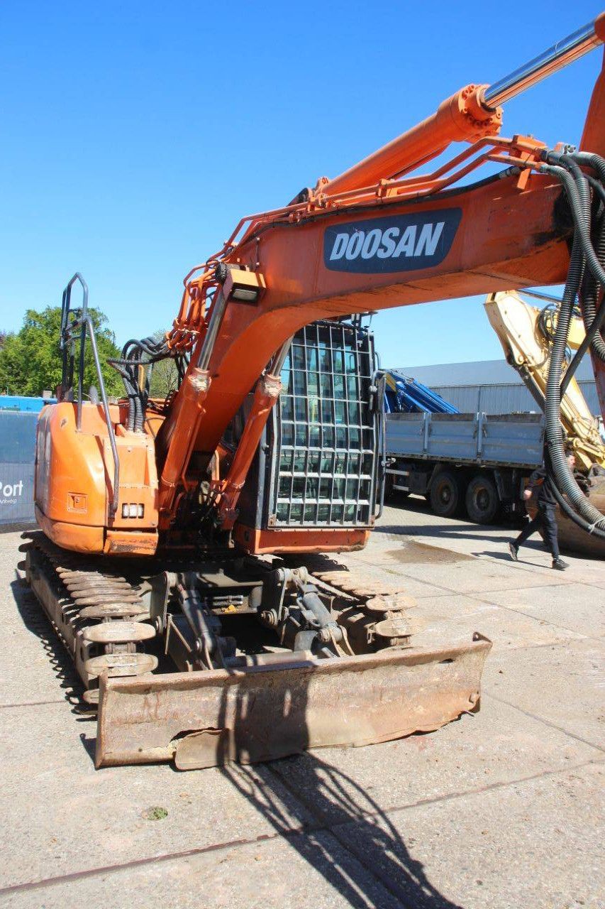 Doosan DX140LCR-3 Raupenbagger 81kW 2014
