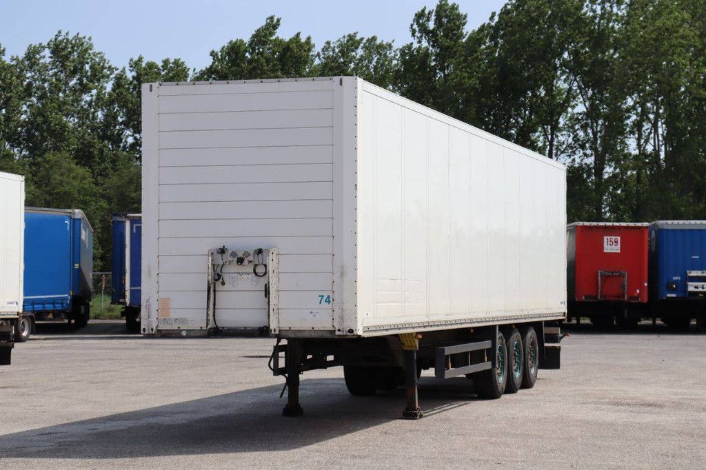 Closed Semi-Trailer Schmitz Cargobull SKO24 2011