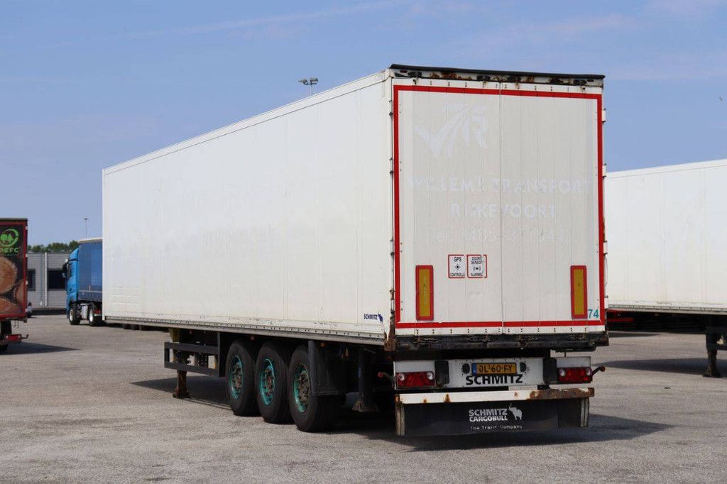 Closed Semi-Trailer Schmitz Cargobull SKO24 2011
