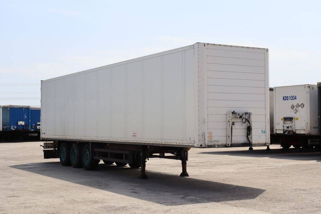 Closed Semi-Trailer Schmitz Cargobull SKO24 2011