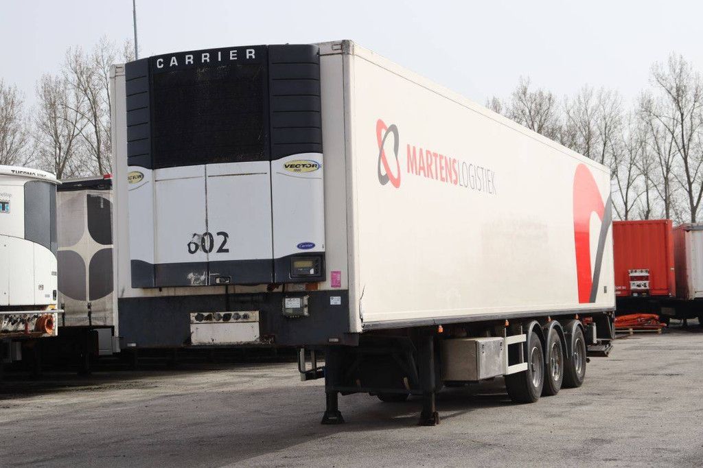 Reefer Semi-trailer Fruehauf ONCRS 42-327 A 2003