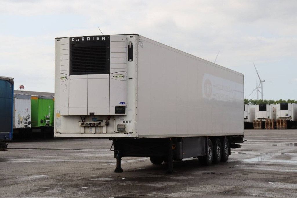 Schmitz Cargobull SKO24 Kühlauflieger, Baujahr 2012