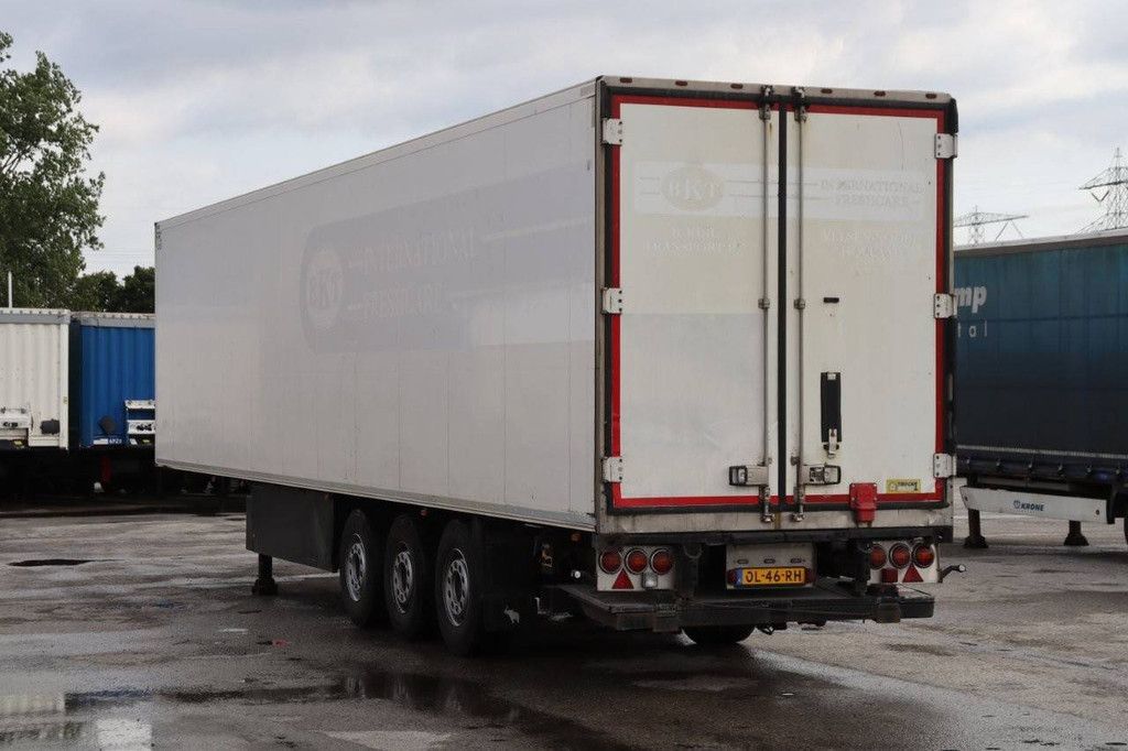 Schmitz Cargobull SKO24 Kühlauflieger, Baujahr 2012