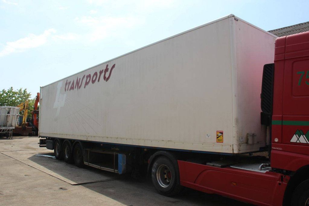 Enclosed Semi-Trailer Lecitrailer 3E20BD15P 2007