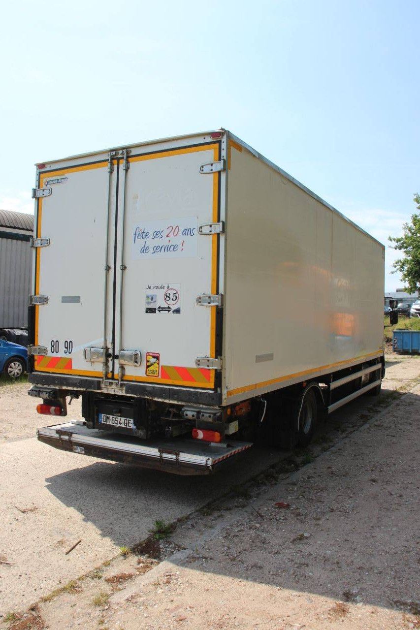 Box truck Truck DAF LF280FA Diesel 286hp 2014