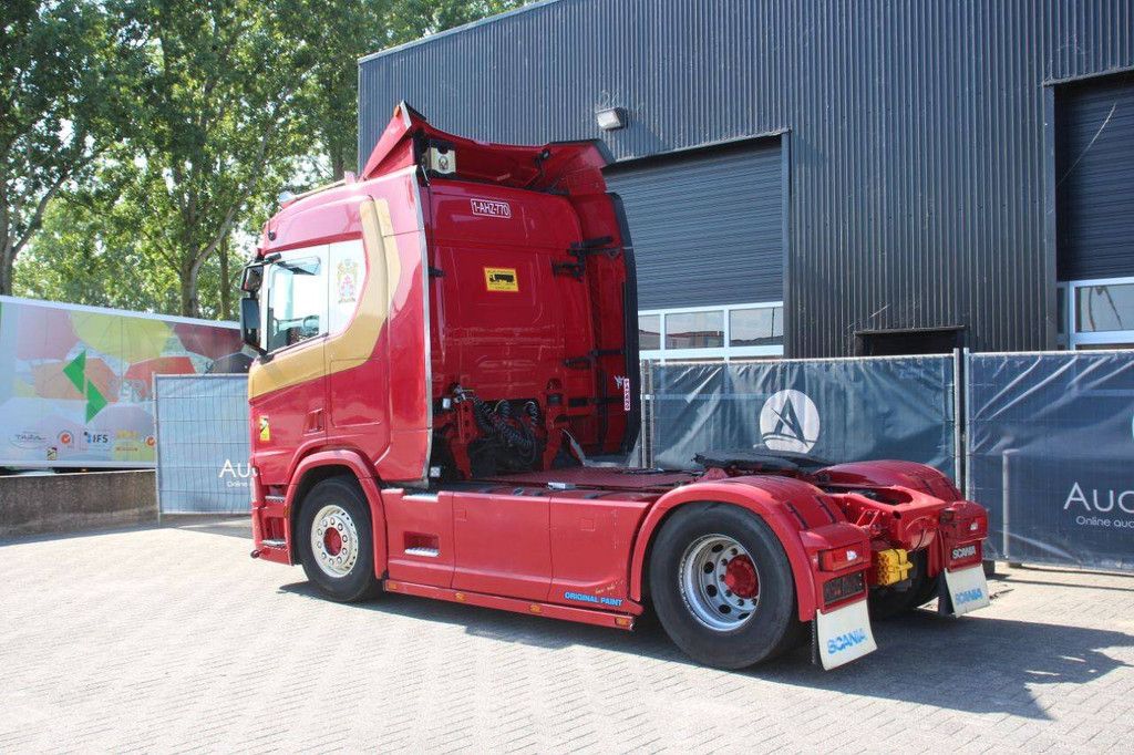 Fahrgestell mit Fahrerhaus Scania R450 Diesel 450 PS 2019