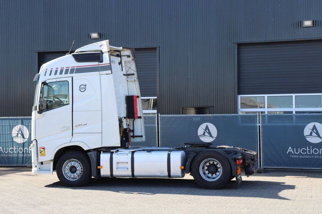Fahrgestell mit Fahrerhaus Volvo FH420 Diesel 429PK 2018