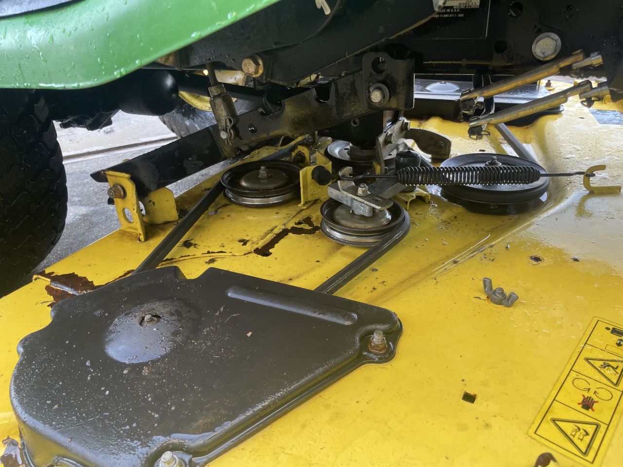 John Deere X740