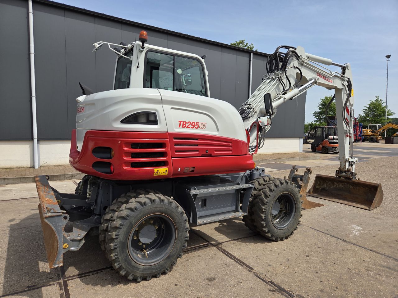Takeuchi TB295W