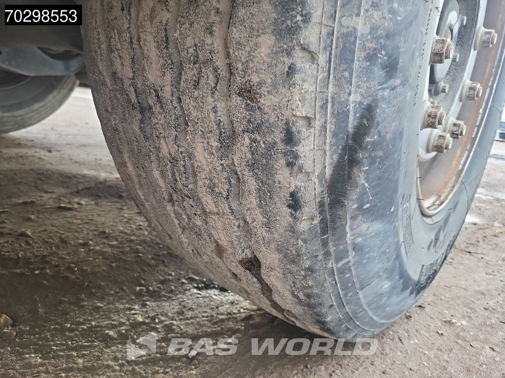 Ozgul F 3 axles Lifting Axle 24m3