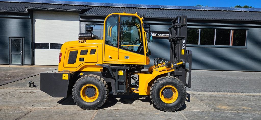 Wolf SL35 ruw terrein heftruck