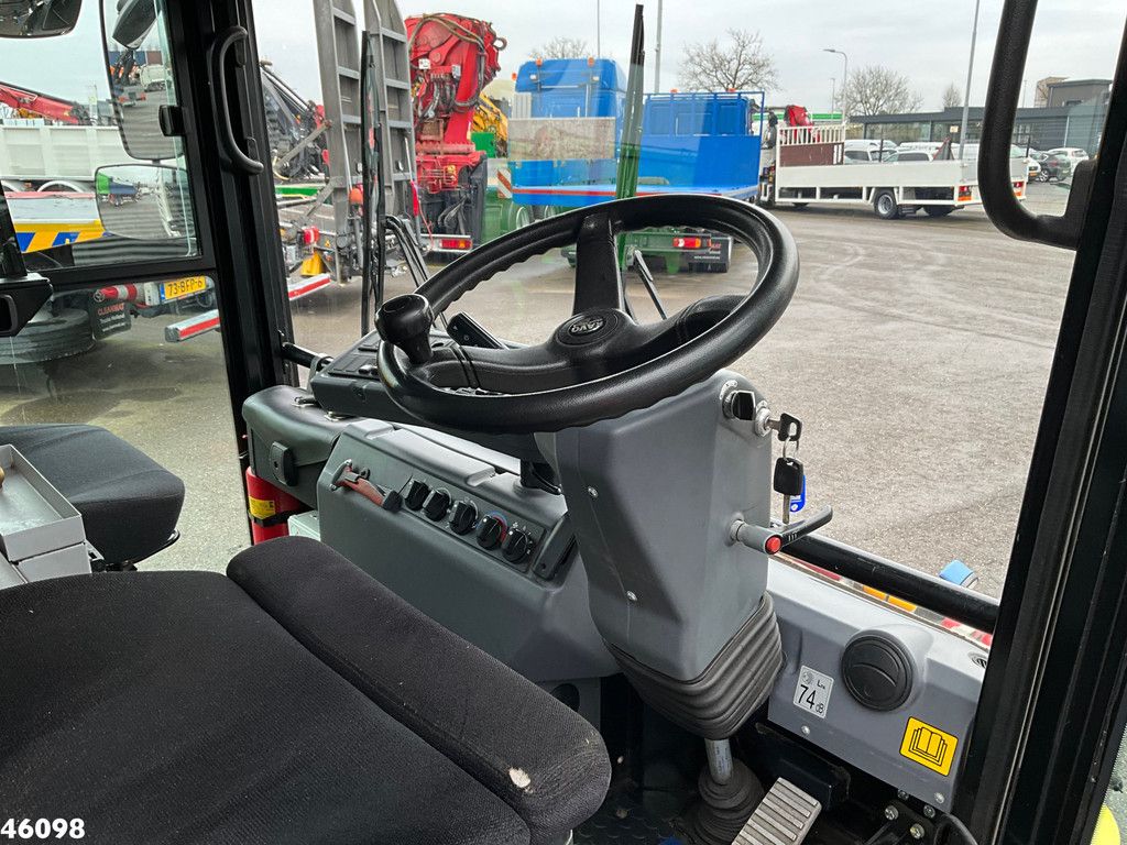 Ravo 540 CD Euro 6 with 3-rd brush