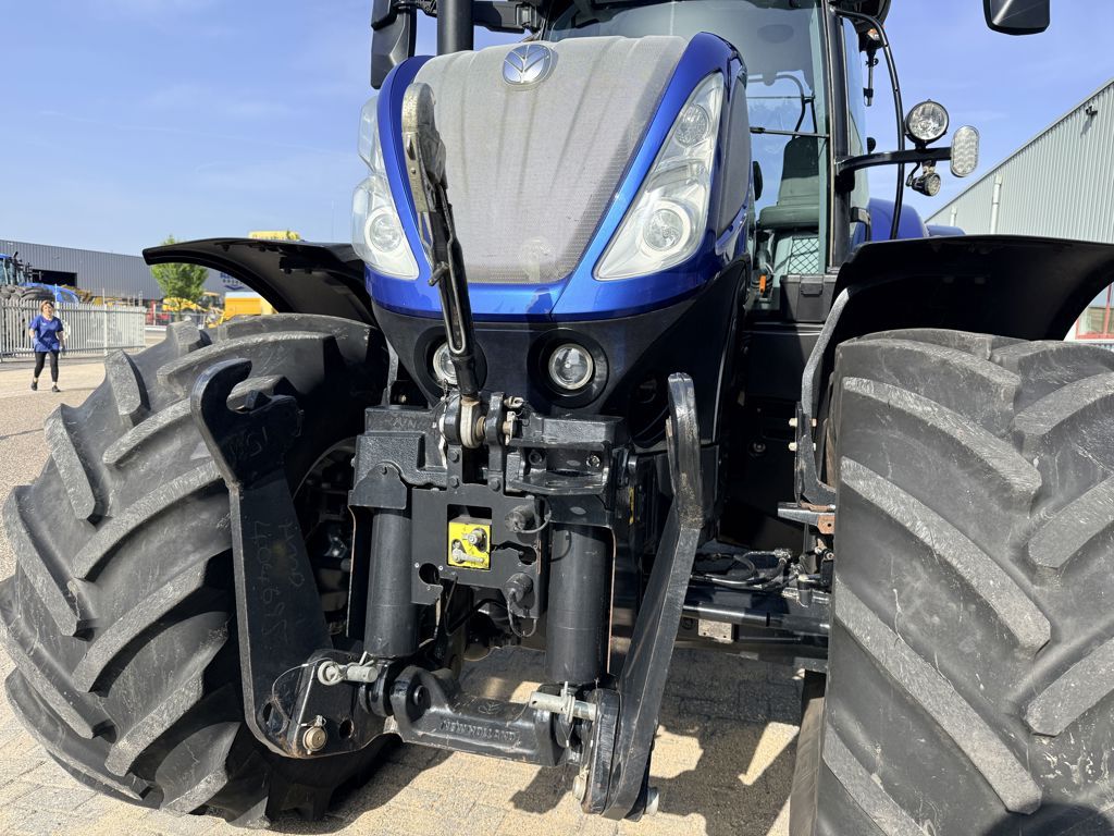 New Holland T7.260AC Stage V Blue Power