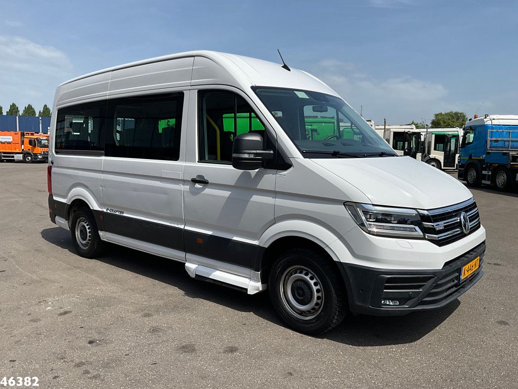 Volkswagen E-Crafter 100% Elektrisch 9 persoon + 2 rolstoelvervoer