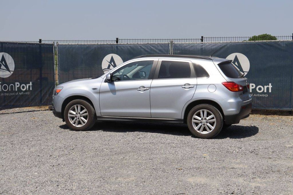 SUV Mitsubishi ASX Benzin 117 PS 2012