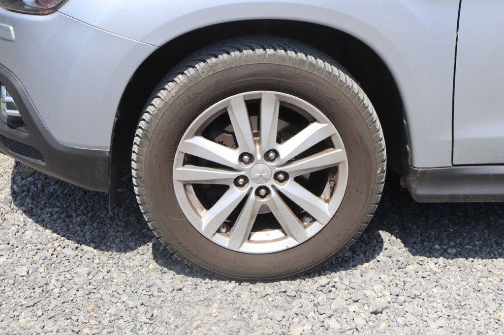 SUV Mitsubishi ASX Benzin 117 PS 2012