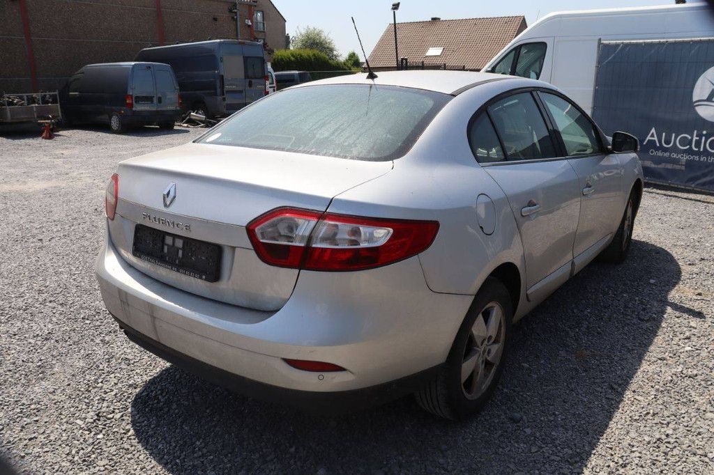 Pkw Renault Fluence Diesel 106 PS 2010