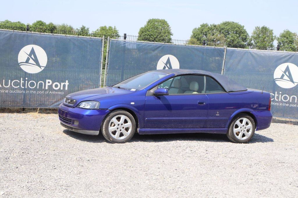 Opel Astra Cabriolet 2.2 DTI Ecotec Diesel 125 PS