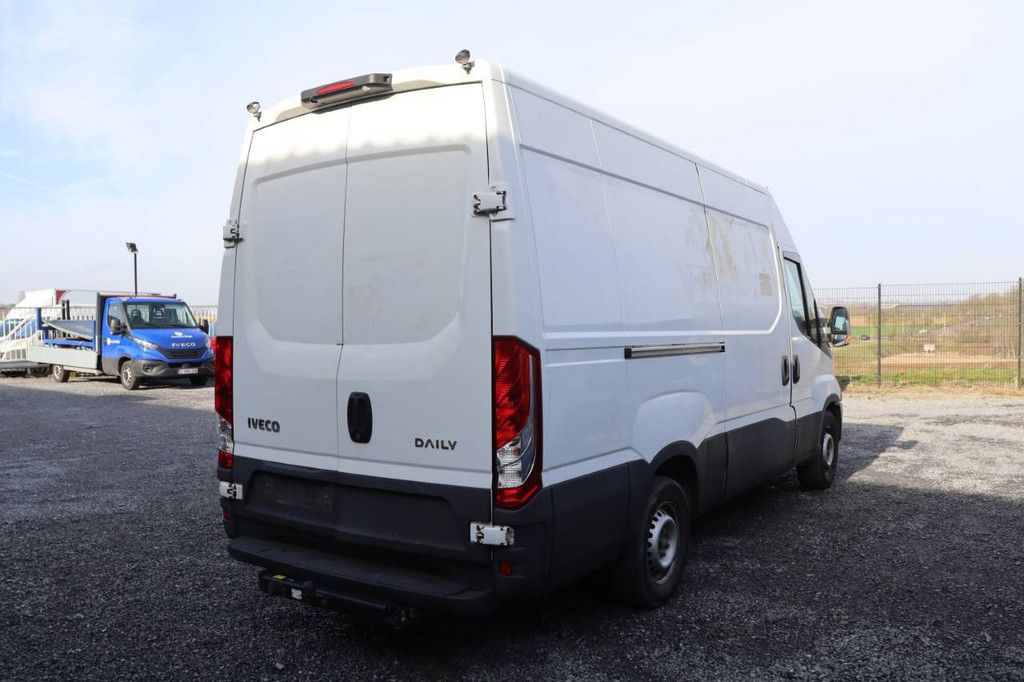 Bestelwagen IVECO Daily Diesel 2019