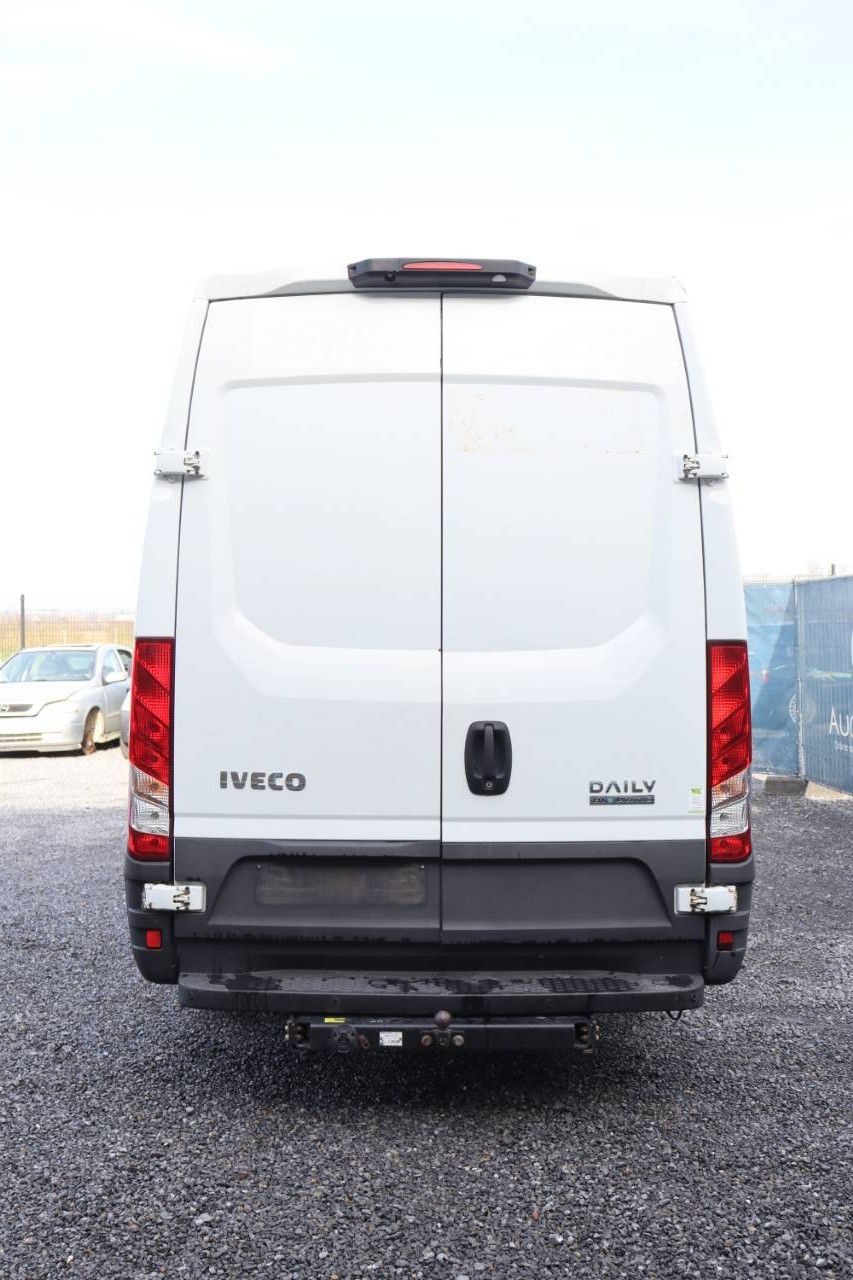 IVECO Daily 35-160 Diesel 115kW Van 2019