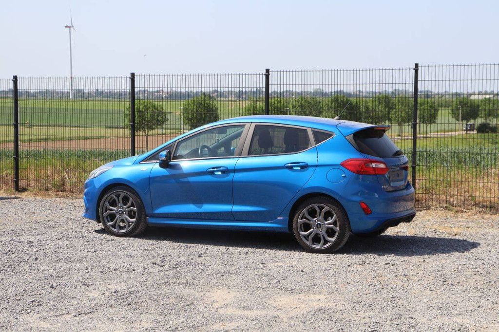 Pkw Ford Fiesta Benzin 100 PS