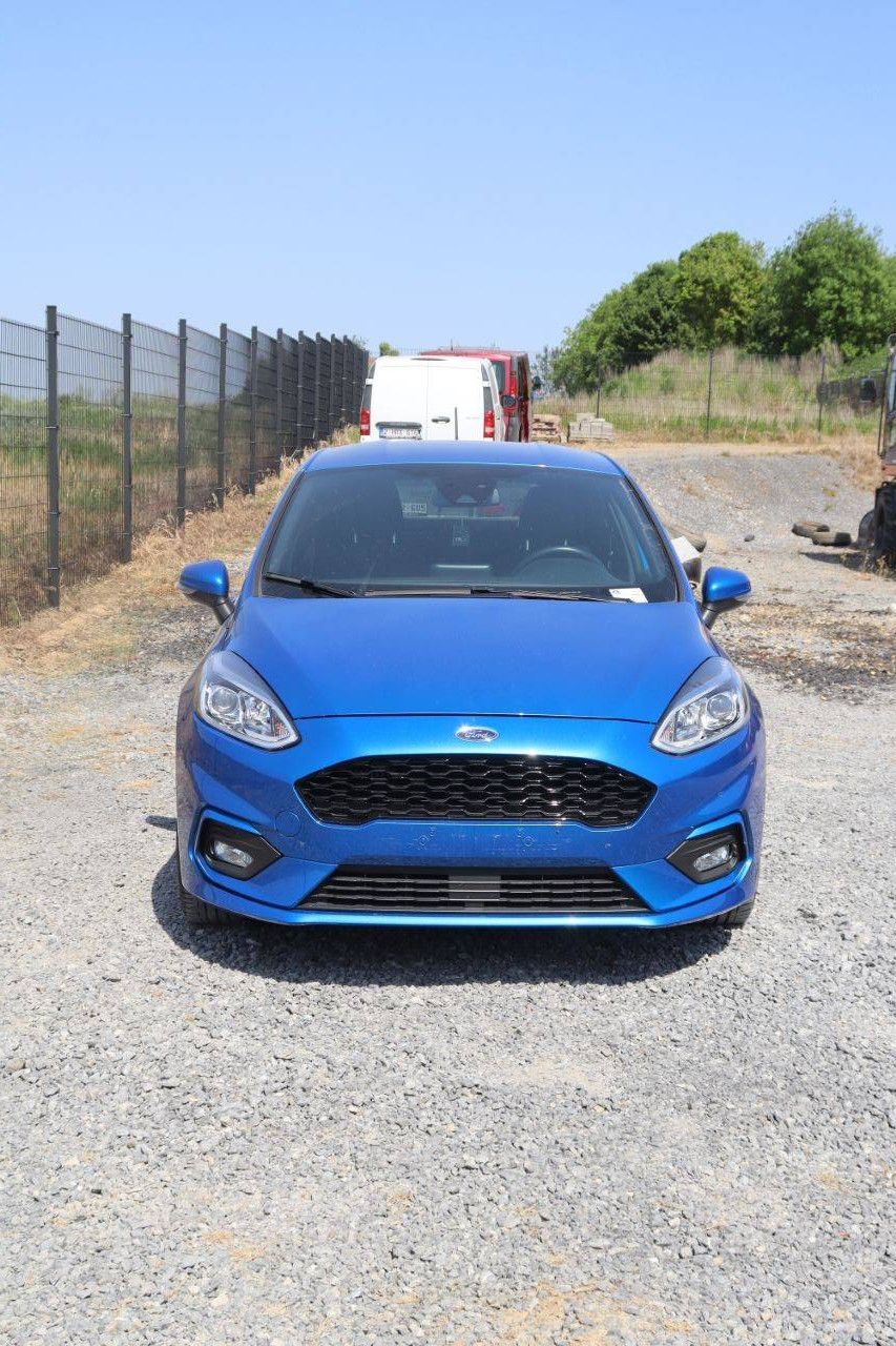 Pkw Ford Fiesta Benzin 100 PS