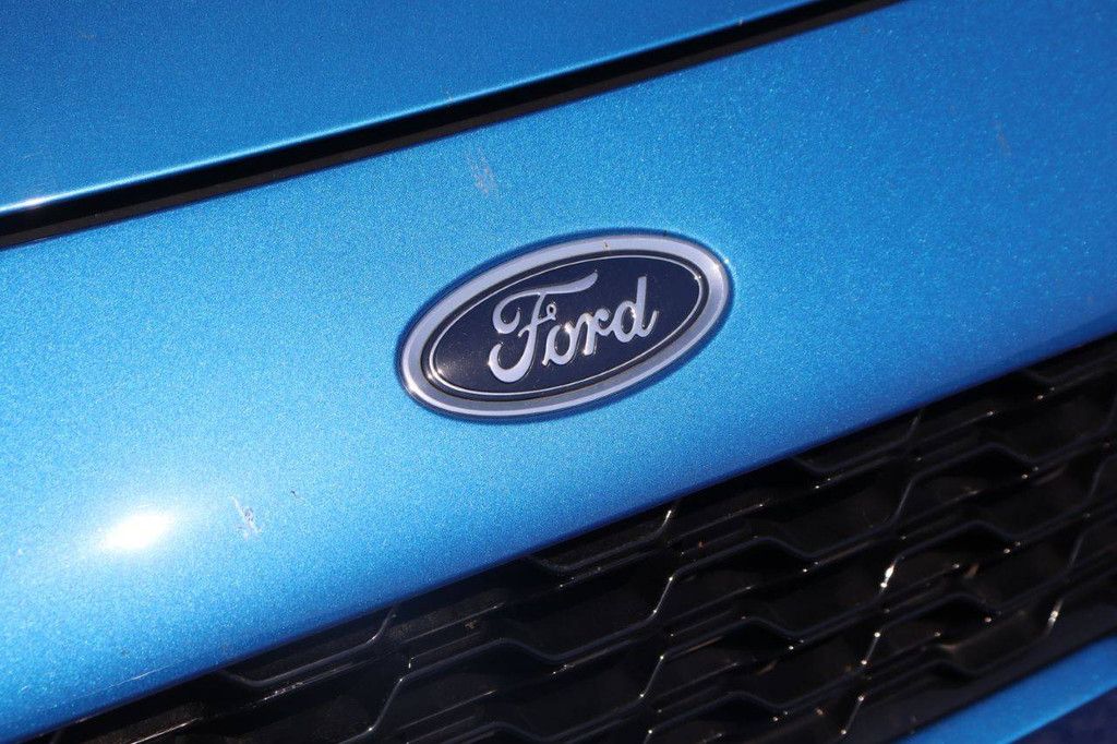 Pkw Ford Fiesta Benzin 100 PS