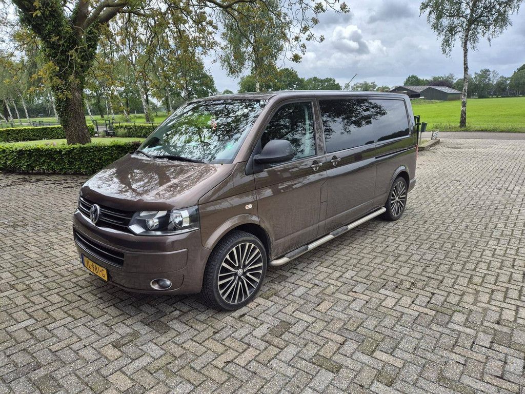 Pkw Volkswagen Transporter Diesel 180 PS 2015