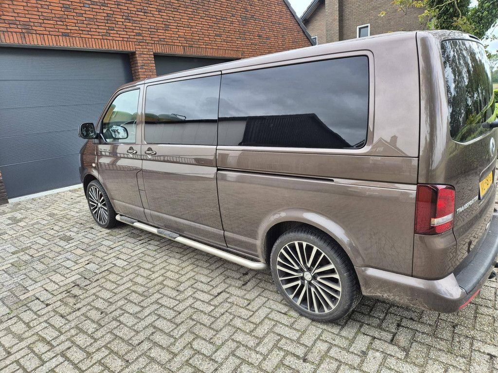 Pkw Volkswagen Transporter Diesel 180 PS 2015