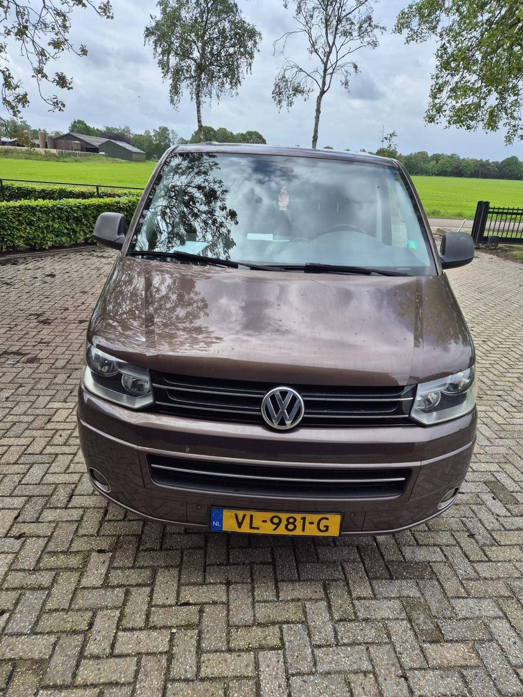 Pkw Volkswagen Transporter Diesel 180 PS 2015