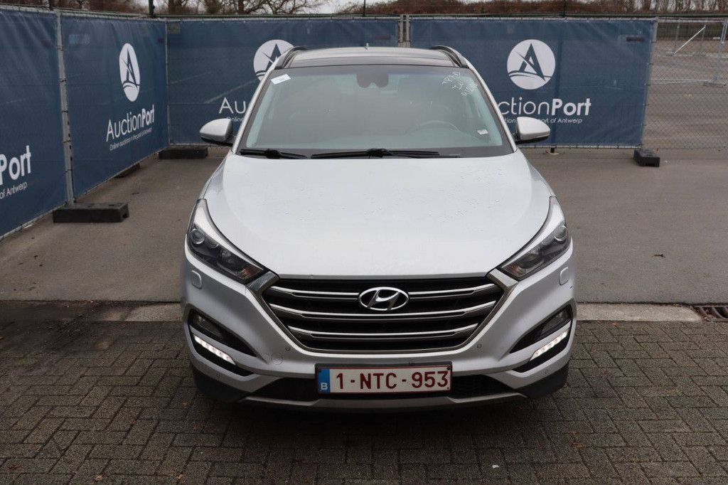 SUV Hyundai Tucson Benzin 177 PS 2016 (Marge)