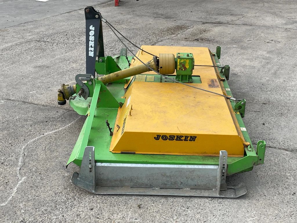 Joskin TR 275 C2 weidebloter
