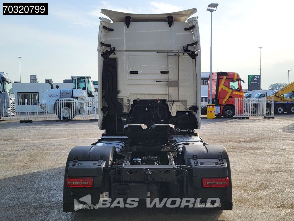 MAN TGX 18.510 4X2 GX Mega Hebesattel Retarder 2xTanks ACC Navi Standklima