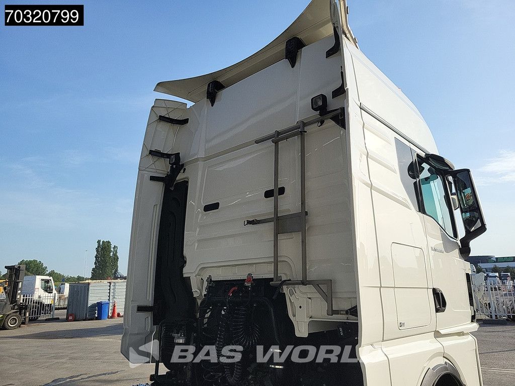MAN TGX 18.510 4X2 GX Mega Hebesattel Retarder 2xTanks ACC Navi Standklima
