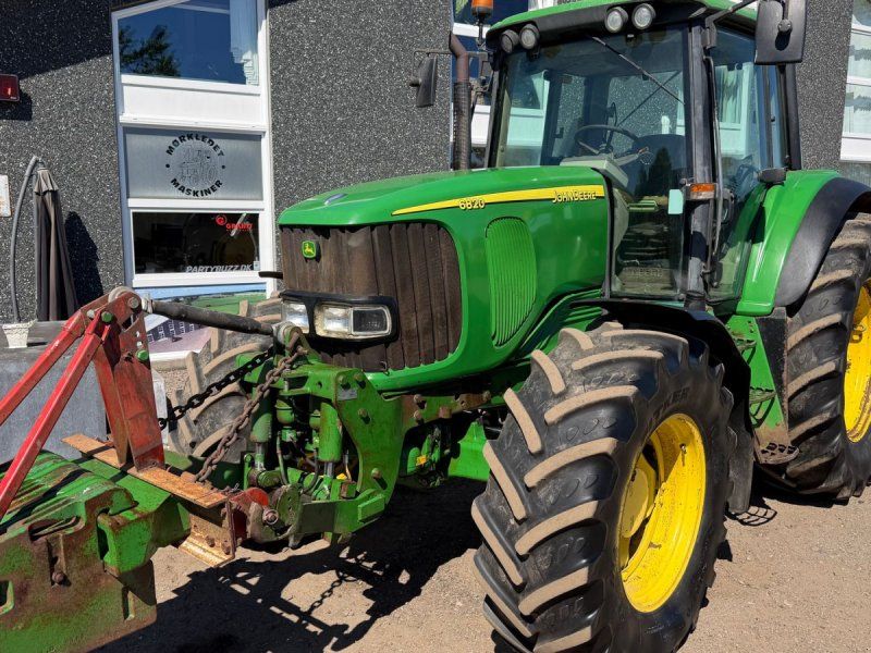 John Deere 6820 Rigtigt fin 135 HK