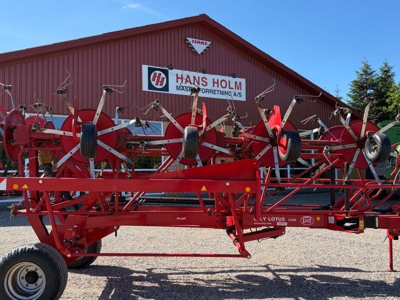 Lely Lotus 1250 Profi Lotus 1250 Super