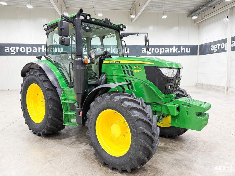 John Deere 6130R