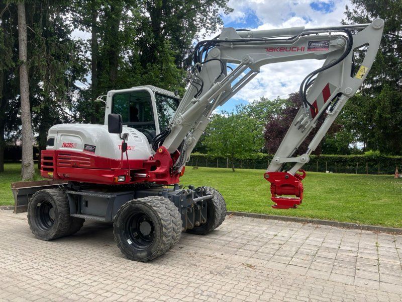 Takeuchi TB 295 W